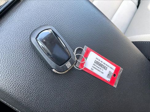 Used 2025 Honda CR-V EX image 31