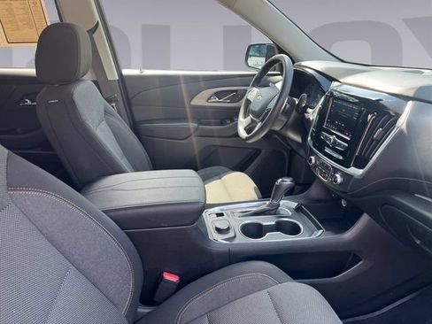 Used 2020 Chevrolet Traverse LS w/ LPO, Floor Liner Package AWD/4WD image 17