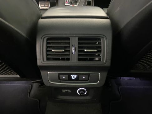 Used 2020 Audi SQ5 Premium Plus image 29