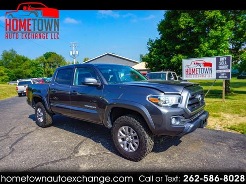 Used 2016 Toyota Tacoma SR5 w/ SR5 Appearance Package (SN) AWD/4WD image 1