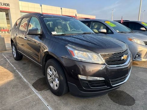 Used 2014 Chevrolet Traverse LS FWD image 10