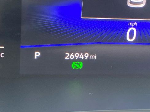 Certified 2022 Volkswagen Tiguan SE image 15