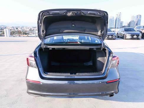 Used 2025 Honda Civic Sport image 26