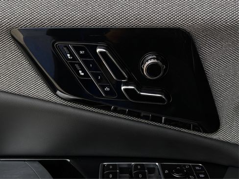 New 2026 Cadillac Optiq Luxury 1 RWD image 28