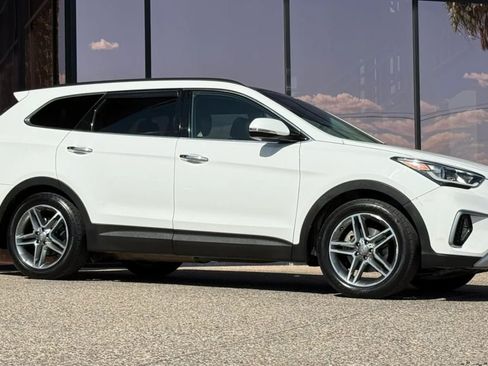 Used 2018 Hyundai Santa Fe AWD w/ Cargo Package image 16