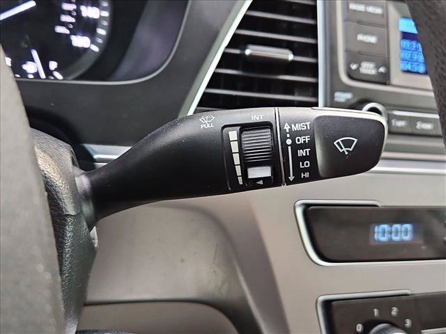 Used 2015 Hyundai Sonata SE FWD image 24