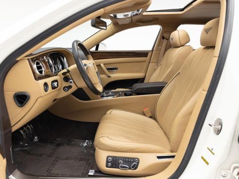 Used 2016 Bentley Flying Spur V8 image 26