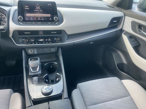 Used 2023 Nissan Rogue SV AWD/4WD image 20