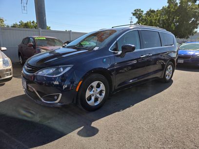 Used 2018 Chrysler Pacifica Touring Plus