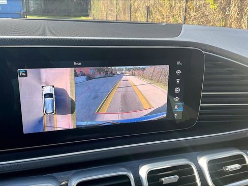 Used 2020 Mercedes-Benz GLE 350 w/ Premium Package image 30