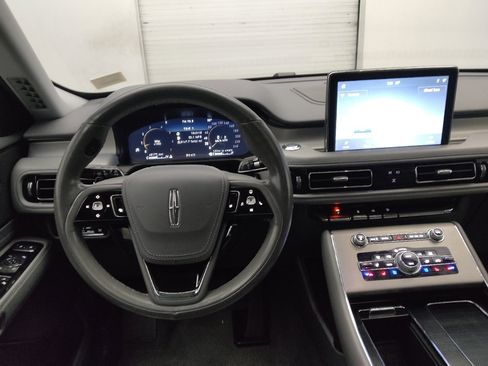Used 2020 Lincoln Aviator Reserve w/ Equipment Group 201A image 22