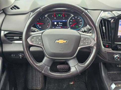 Used 2020 Chevrolet Traverse LT w/ LT Premium Package AWD/4WD image 6