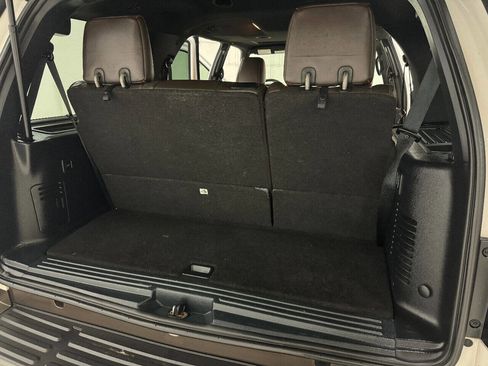 Used 2015 Ford Expedition King Ranch image 78