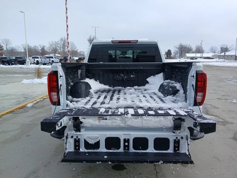 New 2026 GMC Sierra 1500 SLE w/ Preferred Package AWD/4WD image 20