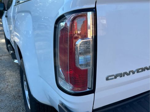 Used 2016 GMC Canyon W/T w/ Convenience Package image 16