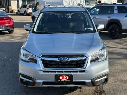 Used 2017 Subaru Forester 2.5i Limited image 2