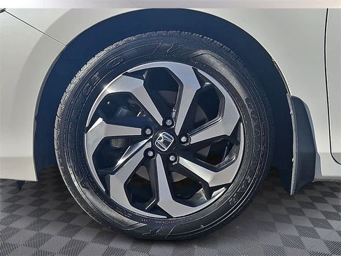 Used 2016 Honda Accord EX-L image 7