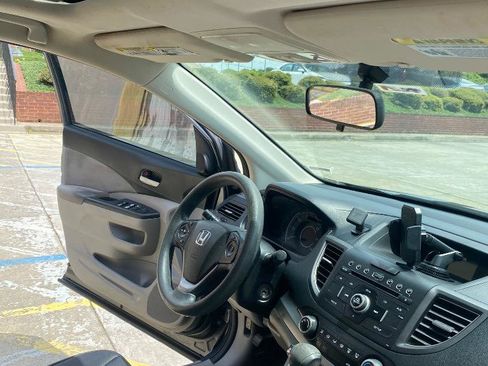 Used 2014 Honda CR-V EX image 9