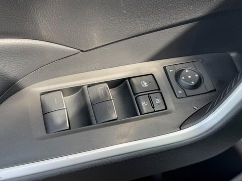 Used 2024 Toyota RAV4 XLE image 21