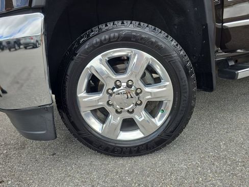 Certified 2018 GMC Sierra 2500 SLT w/ Driver Alert Package AWD/4WD image 21