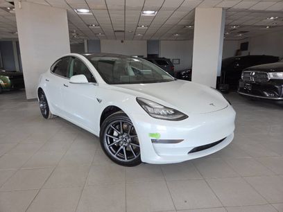 Used 2019 Tesla Model 3 Standard Range Plus
