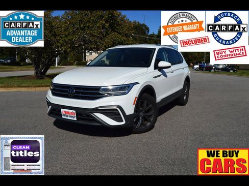 Used 2022 Volkswagen Tiguan SE image 1