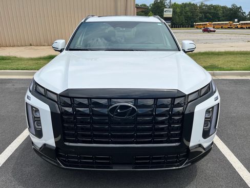 Used 2025 Hyundai Palisade Calligraphy AWD/4WD image 2
