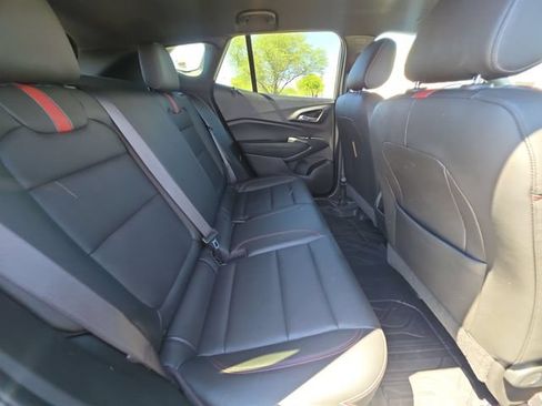 Used 2025 Chevrolet Trax RS w/ Driver Confidence Package FWD image 23
