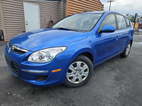 Used 2011 Hyundai Elantra GLS FWD image 1