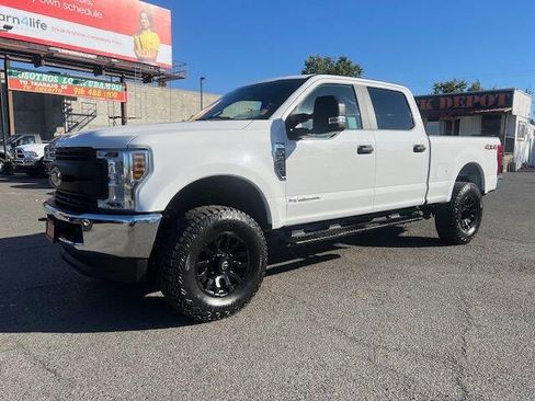 Used 2019 Ford F250 XL w/ Power Equipment Group image 3