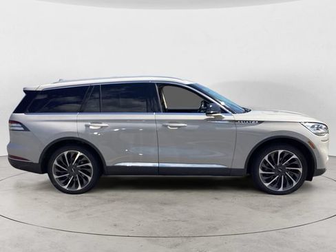 Used 2020 Lincoln Aviator Reserve w/ Equipment Group 202A AWD/4WD image 6