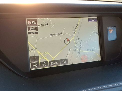 Used 2018 Lexus ES 350 w/ Ultra Luxury Package image 17