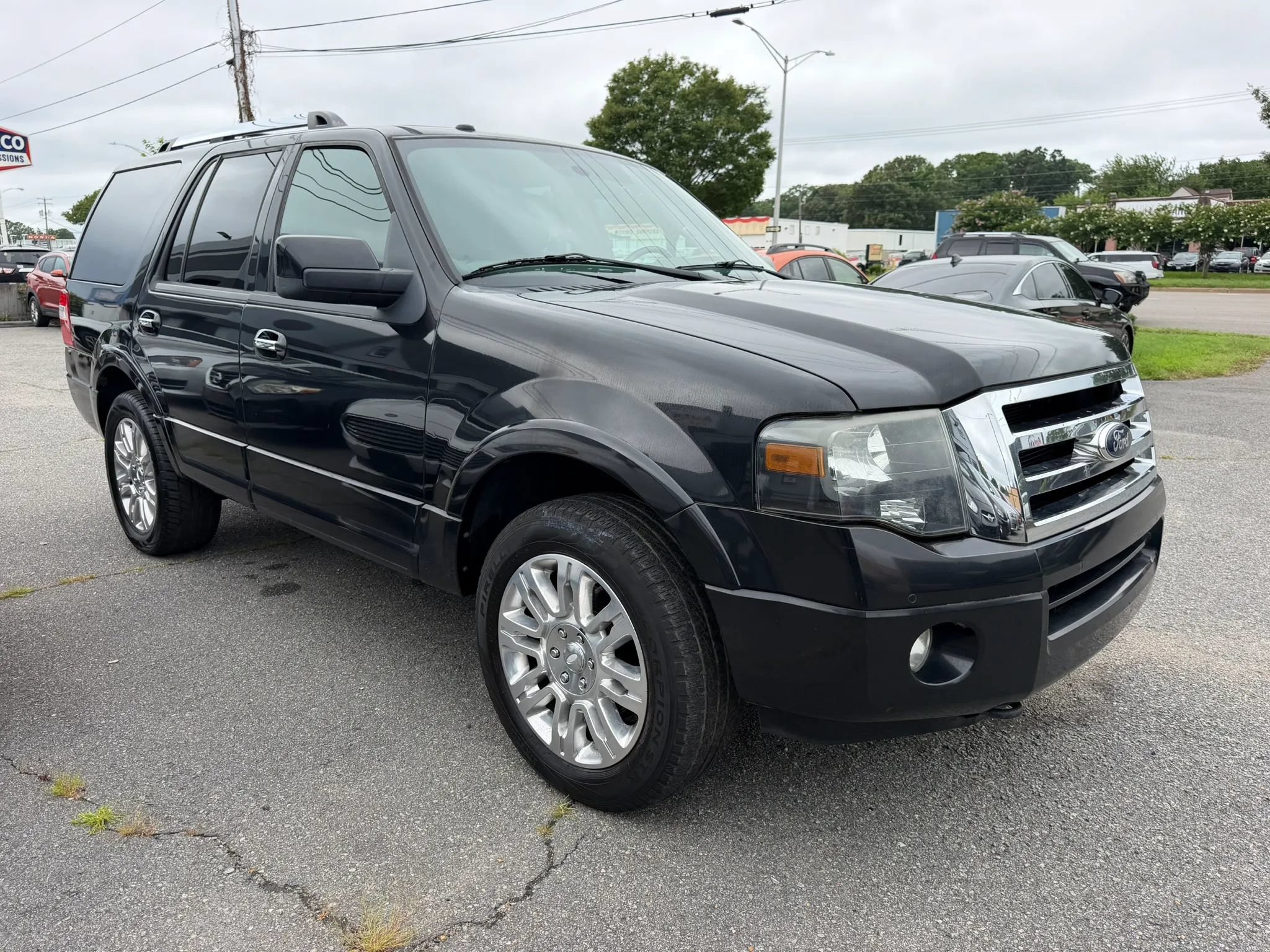 Used 2012 Ford Expedition Limited AWD/4WD image 7