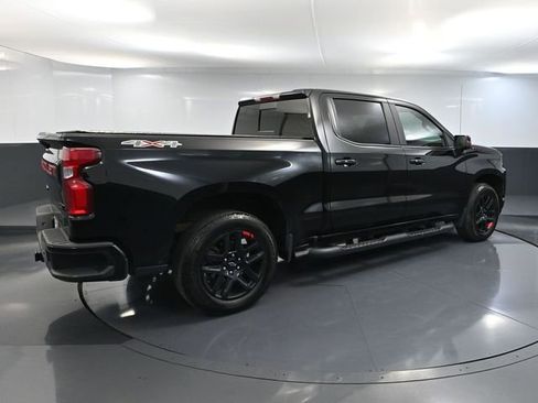 Used 2021 Chevrolet Silverado 1500 RST w/ Redline Edition AWD/4WD image 4