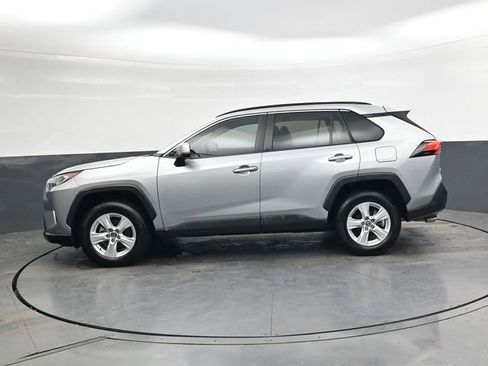 Used 2019 Toyota RAV4 XLE image 8