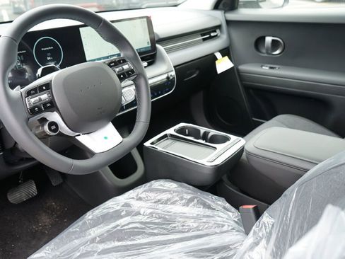 New 2026 Hyundai Ioniq 5 SE image 13