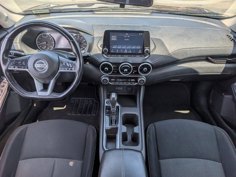 Used 2020 Nissan Sentra SV FWD image 4