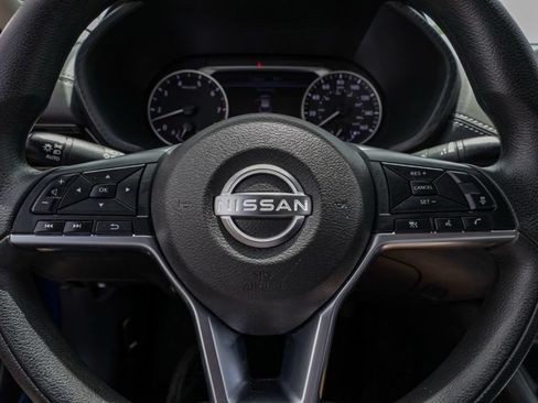 Used 2024 Nissan Sentra SV FWD image 27