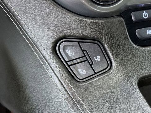 Used 2020 Chevrolet Tahoe Premier image 24