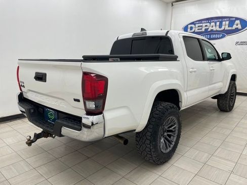 Used 2020 Toyota Tacoma SR5 image 22