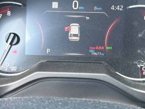 Used 2023 Toyota RAV4 XLE w/ Convenience Package FWD image 13
