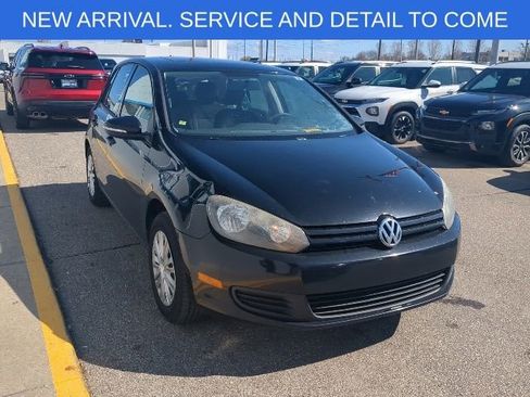 Used 2012 Volkswagen Golf 4-Door FWD image 9