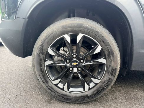 Used 2023 Chevrolet TrailBlazer LT w/ Convenience Package AWD/4WD image 10