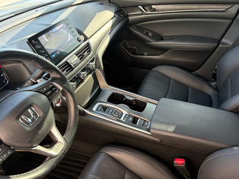 Certified 2021 Honda Accord Touring image 17