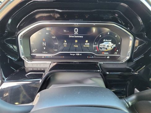 New 2025 GMC Sierra 1500 SLE image 30