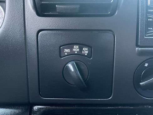 Used 2005 Ford F250 Lariat image 14