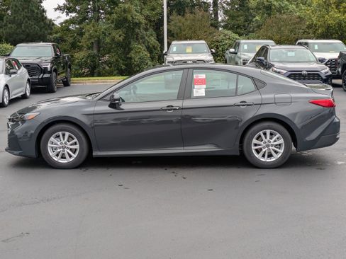 New 2026 Toyota Camry LE FWD image 7