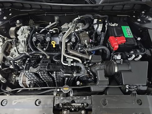 Used 2022 Nissan Altima 2.5 SV image 12