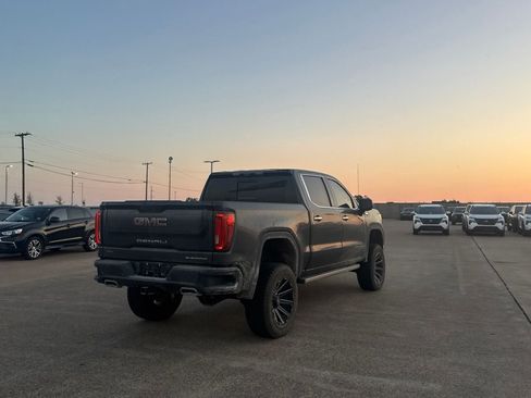Used 2021 GMC Sierra 1500 Denali w/ Denali Ultimate Package AWD/4WD image 25
