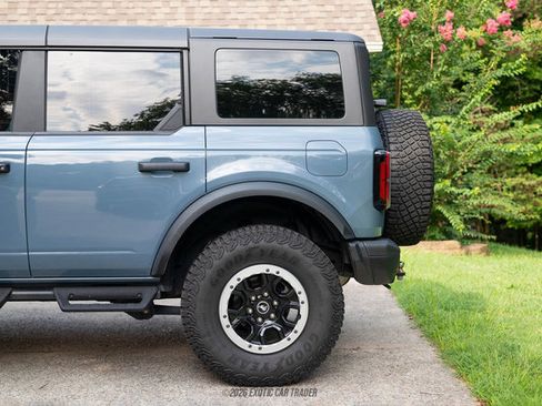 Used 2023 Ford Bronco Badlands w/ Sasquatch Package AWD/4WD image 5